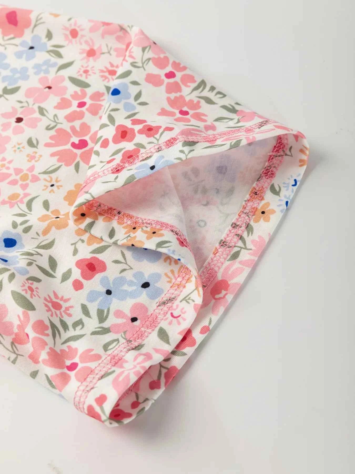 Floral Round Neck Relaxed Fit T-Shirt 039bd12190174655ba4dba8886f0951b-Max-Origin