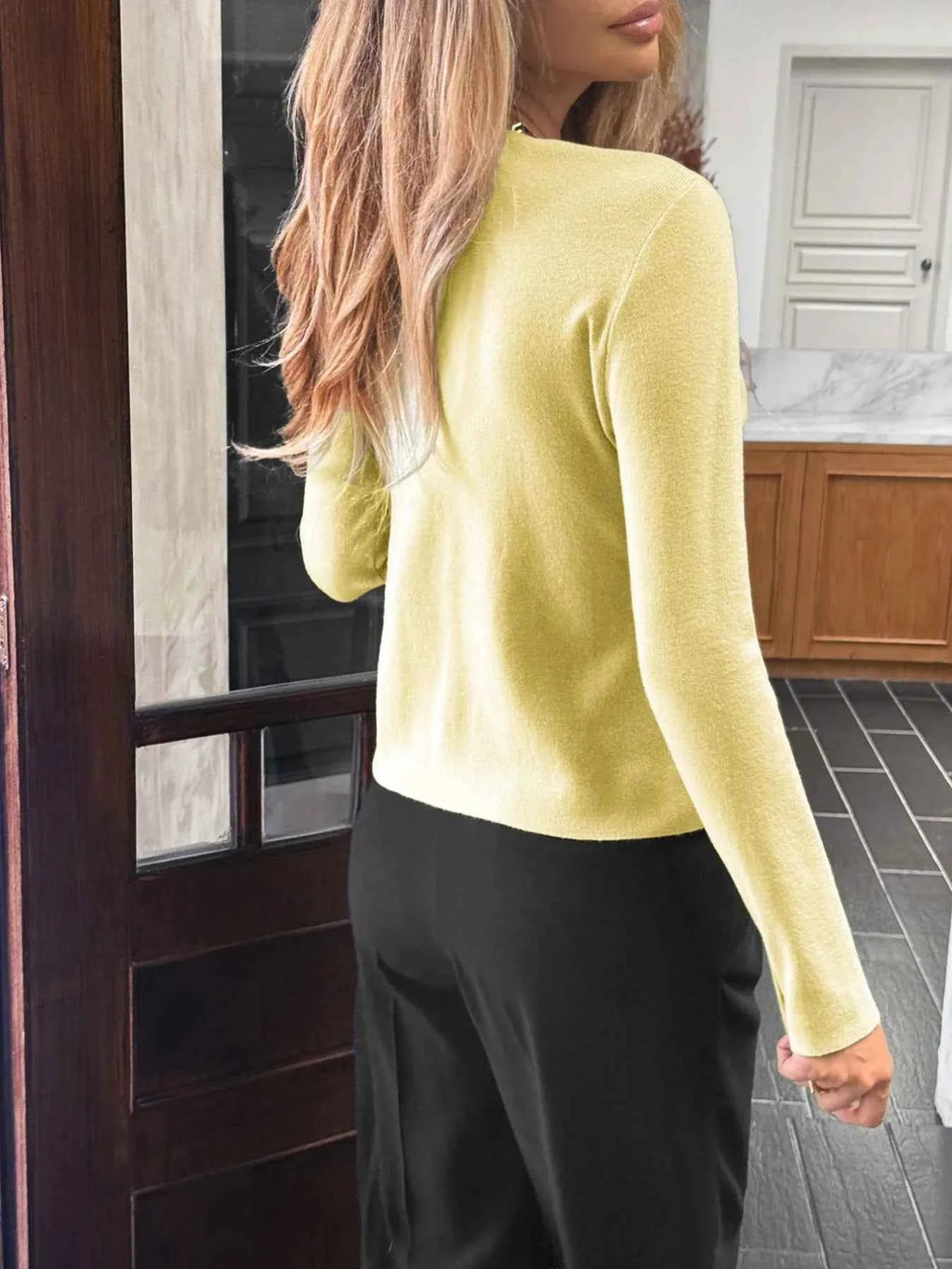 Button-Up Long Sleeve Knit Cardigan 04142c2b-509b-431a-b97c-0dee96f433ae-Max-Origin