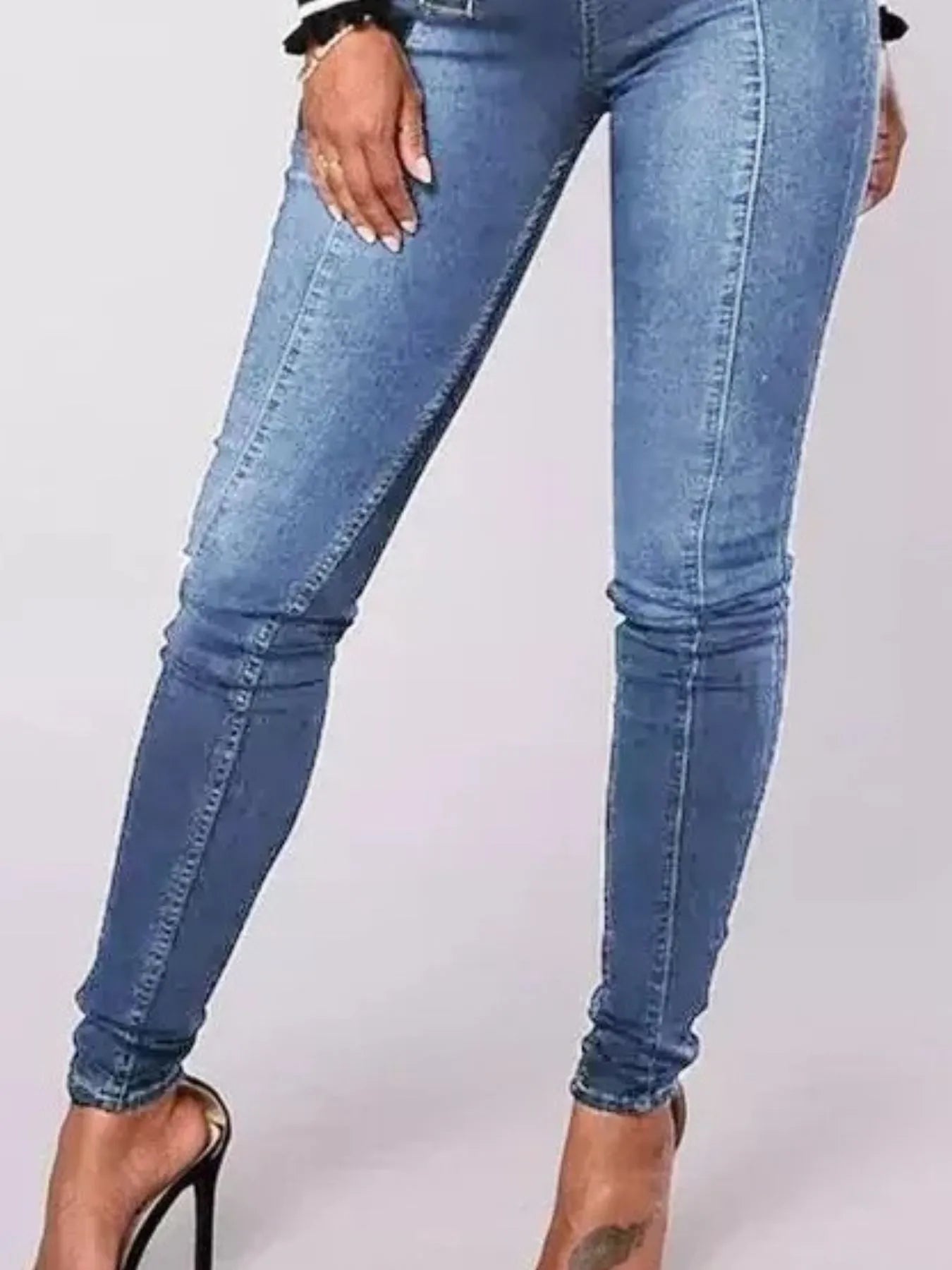 Full Size High-Waisted Double-Breasted Skinny Jeans Plus Size 046f044e-2108-451f-92dc-5ad1c1cde422-Max-Origin