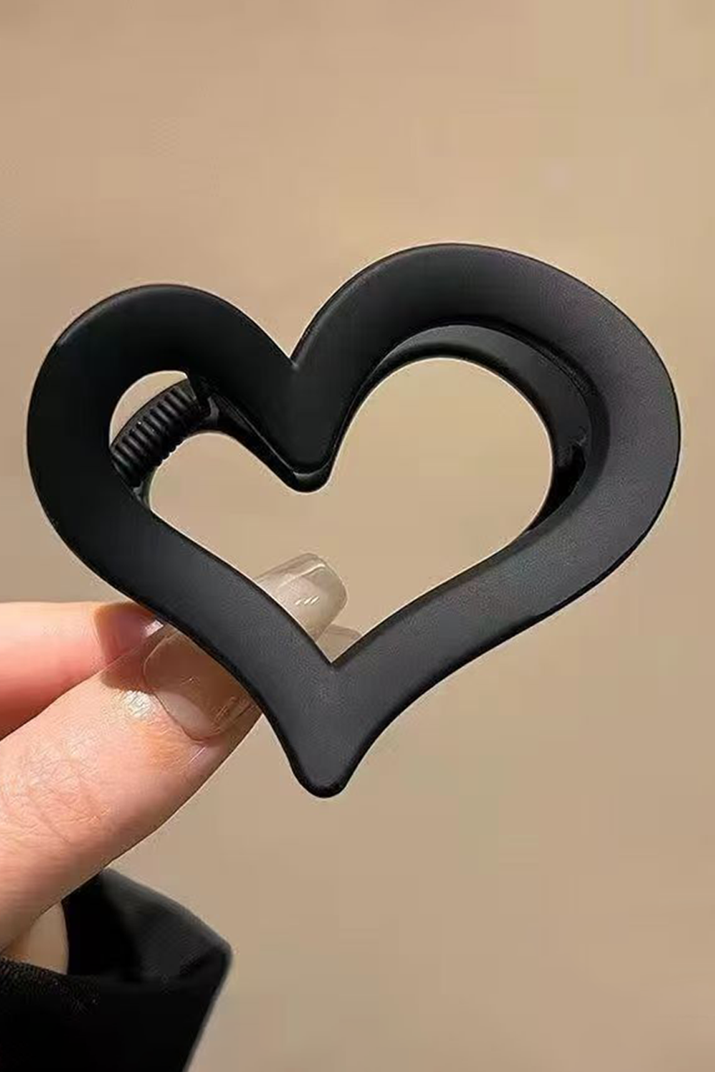 Light Pink Simple Frosted Heart Shaped Hair Claw Clip Black ONE SIZE 100%PMMA 04a6cf02cd5c481f