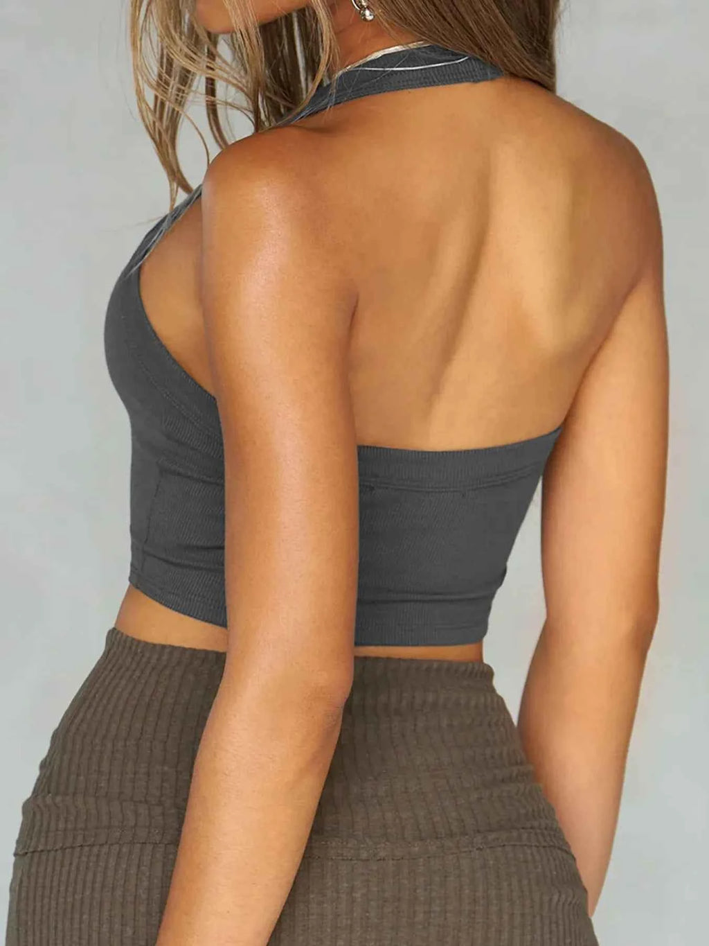 Halter Neck Active Cami 04e5fedc52e4400880f3f139d758ce80-Max-Origin