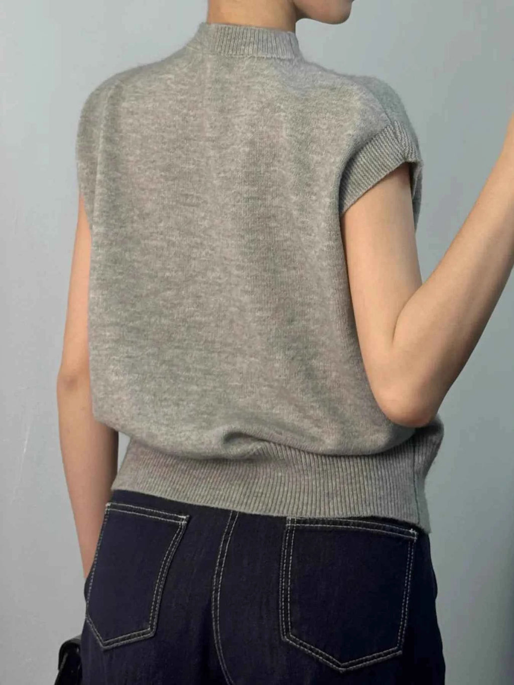 Flower Mock Neck Sweater Vest 04fd1421291343a384292d8631cf694f-Max-Origin