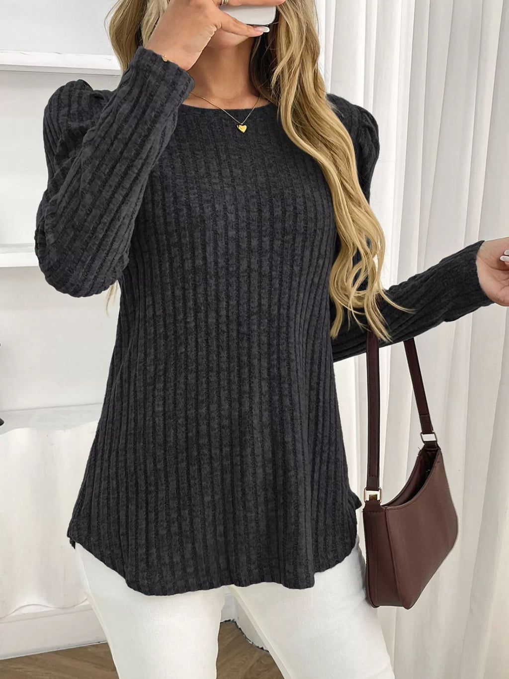 Round Neck Puff Sleeve T-Shirt 05b1f576-2c97-4985-af57-20e817cc4296-Max-Origin