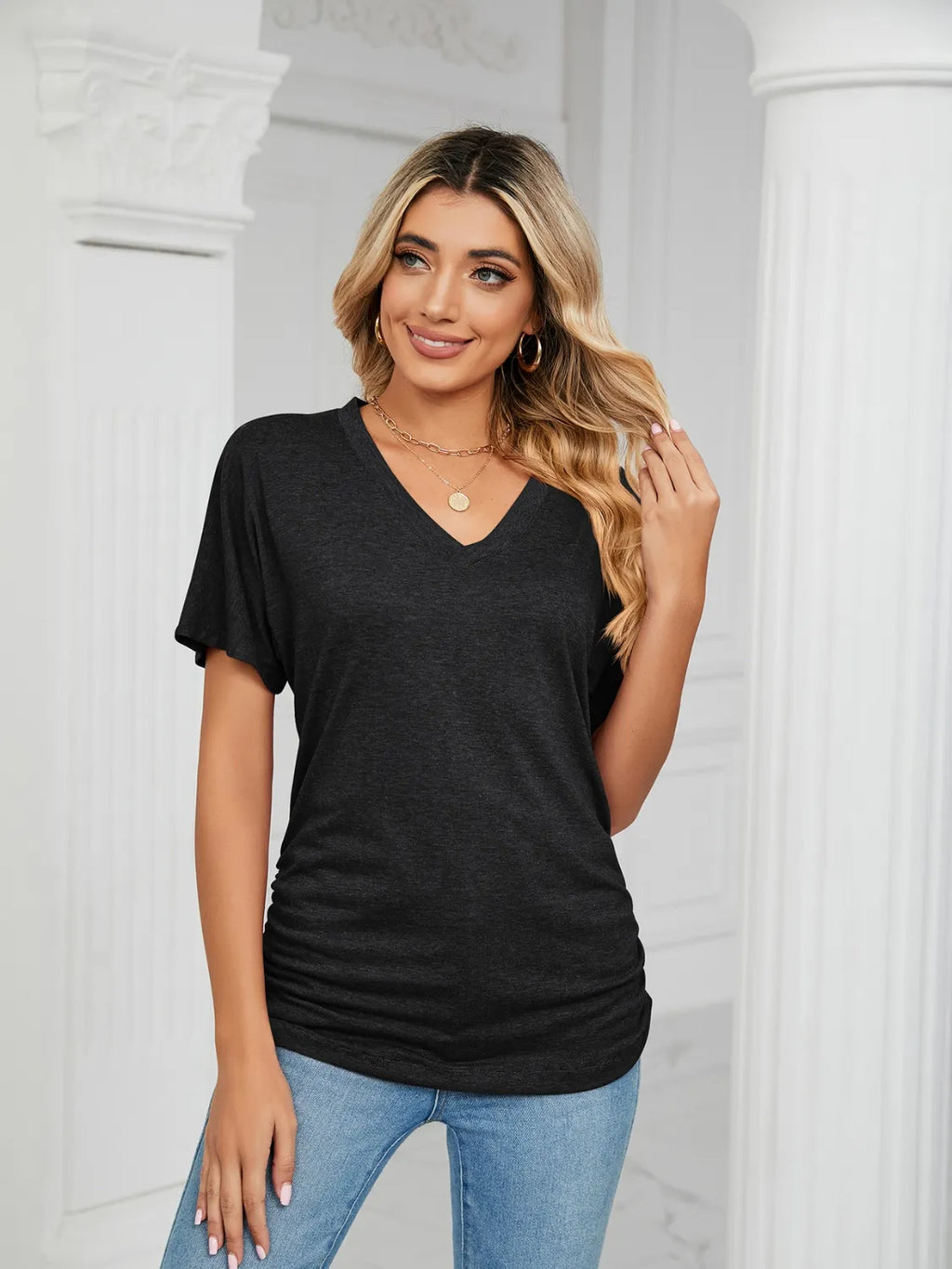 V-Neck Short Sleeve T-Shirt 06425d76-a1eb-4f3a-a6f3-4b323384da5c-Max-Origin