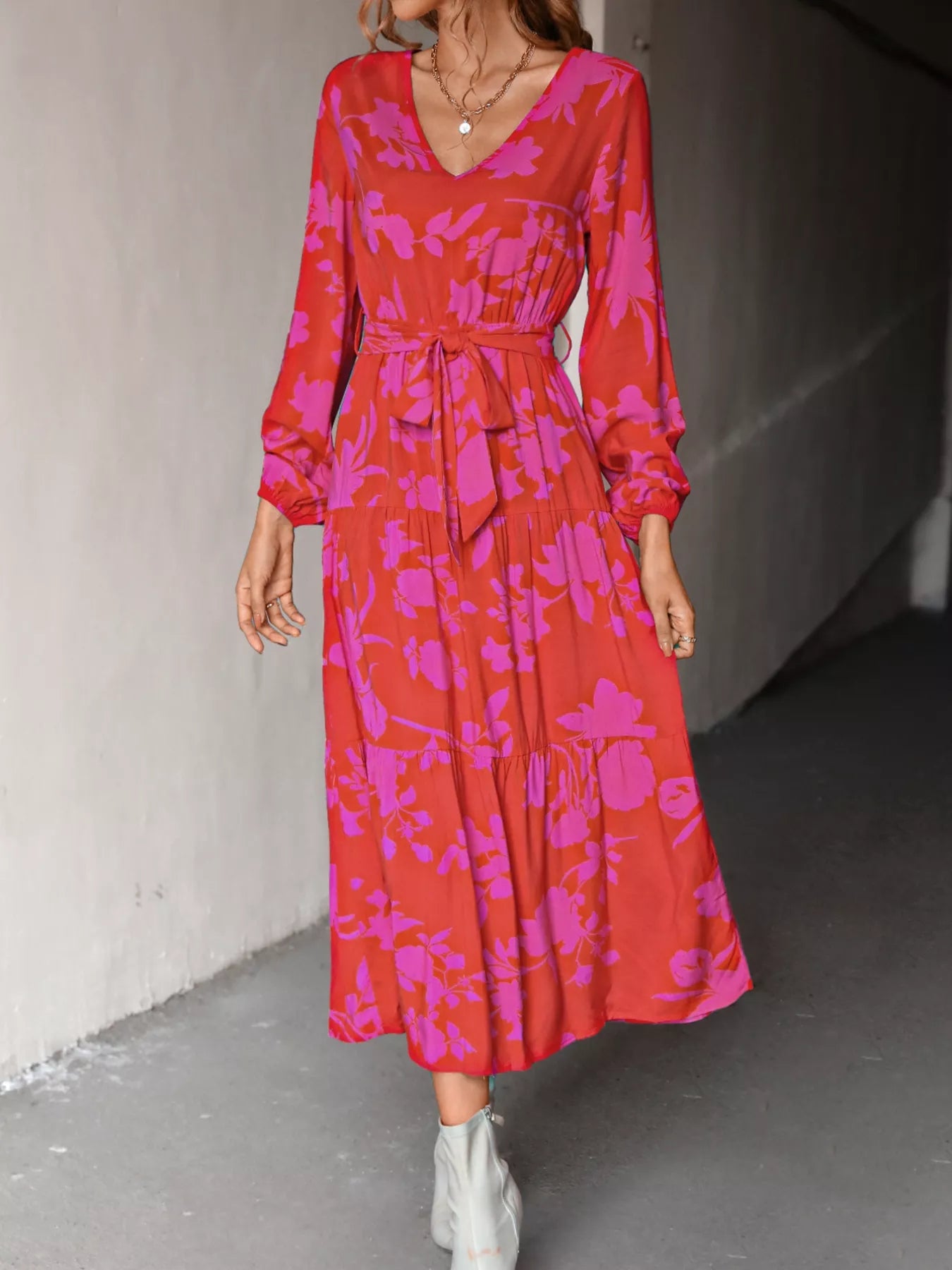 Printed V-Neck Balloon Sleeve Dress 069ee370-d0f1-4cdb-839e-8ecf2b832a7e-Max-Origin