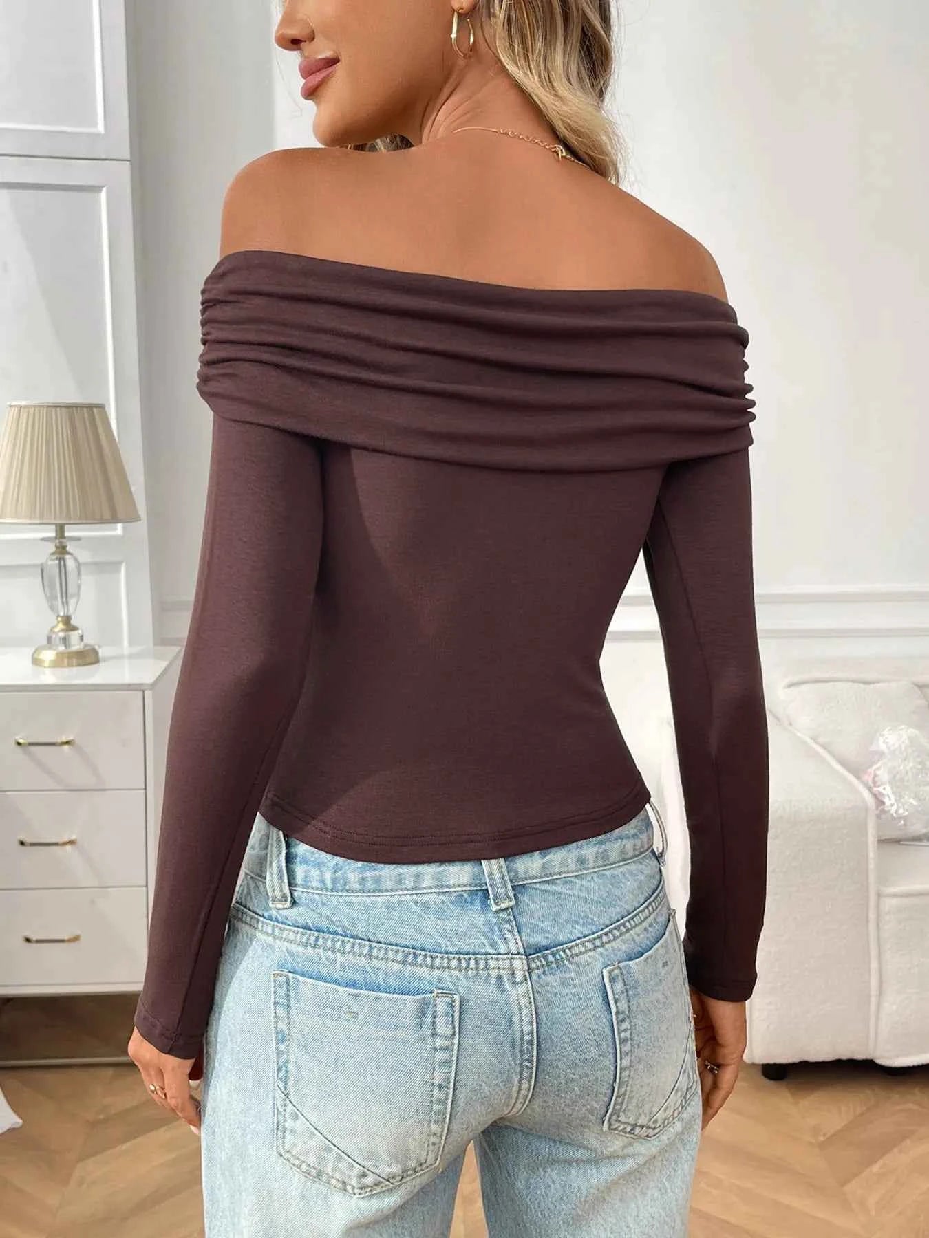 Off-Shoulder Long Sleeve Fitted T-Shirt 08bd84066756479ea1bd4d4ce412d240-Max-Origin