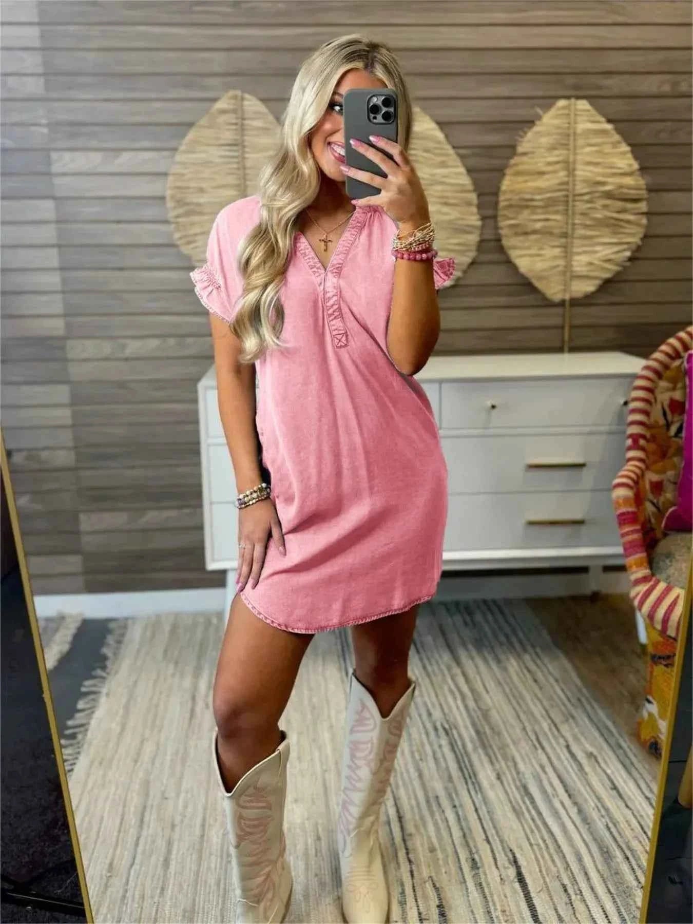 Full Size V-Neck Short Sleeve Denim Dress Plus Size Pink 09485c8f74a442cea1a26ad5cbca3e0e-Max-Origin