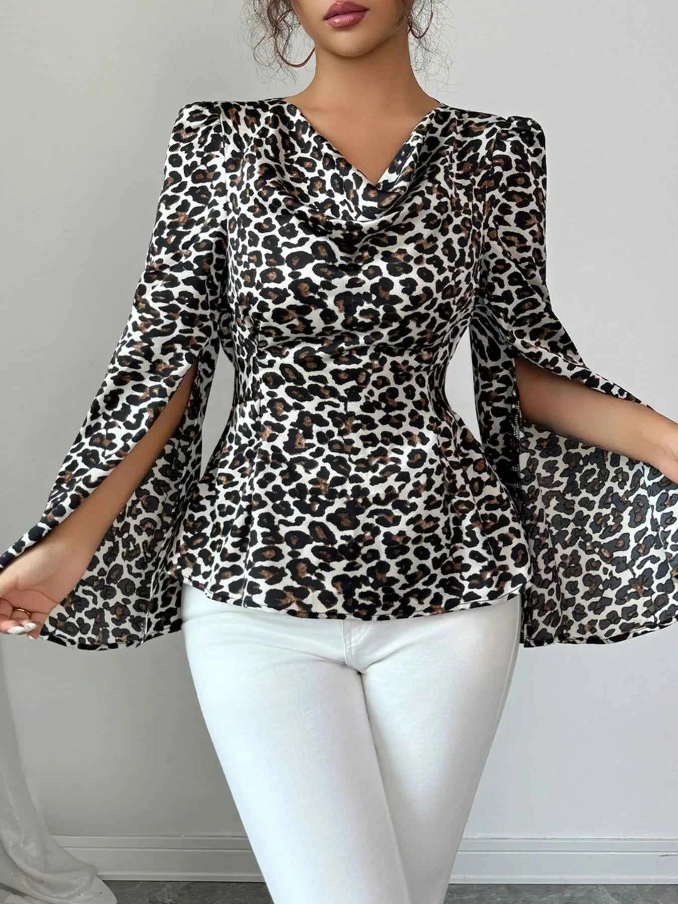Leopard Print Slit Sleeve Blouse 09a38e28-57f6-4a81-843e-fb96359d6960-Max-Origin