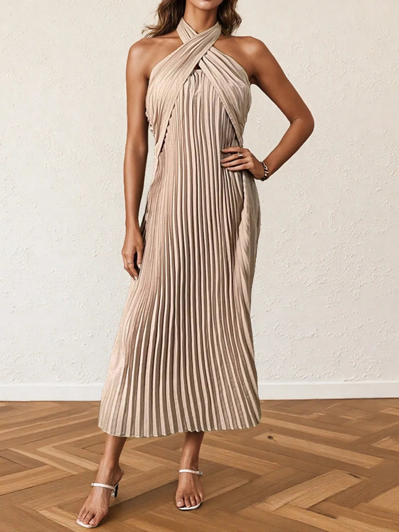Pleated Halter Neck Midi Dress 0a6c3d46cabf45c2ae1a4761f493eaa9-Max-Origin