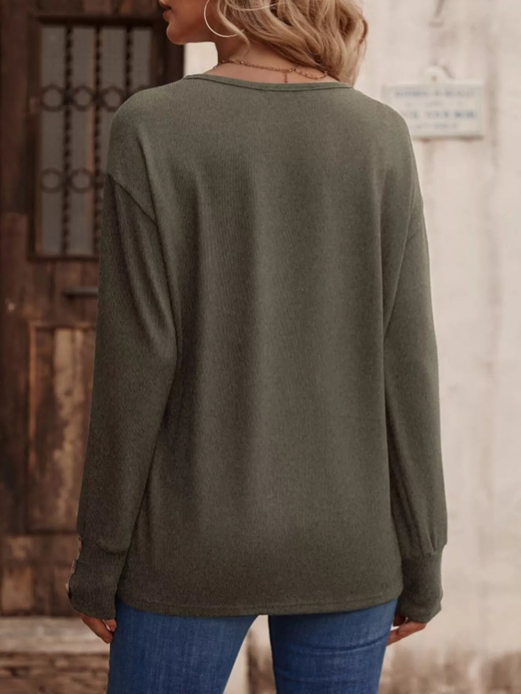 V-Neck Long Sleeve T-Shirt 0b3fb2560c7744fc92d711516791feb6-Max-Origin