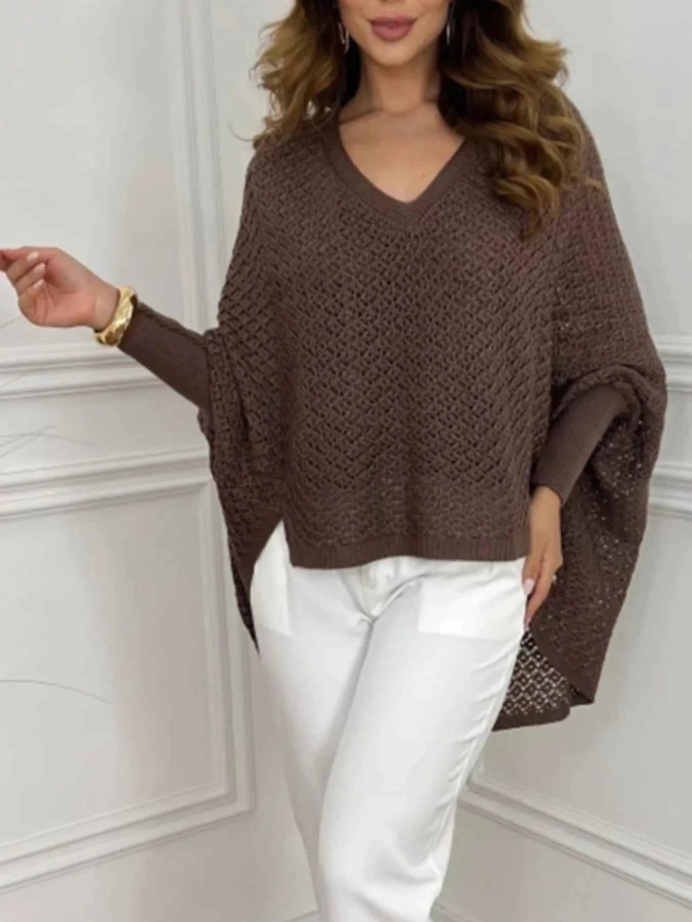 Crochet V-Neck Batwing Sleeves Oversized Sweater 0b4ef997-f6c8-43e2-965e-646e9b58f4da-Max-Origin