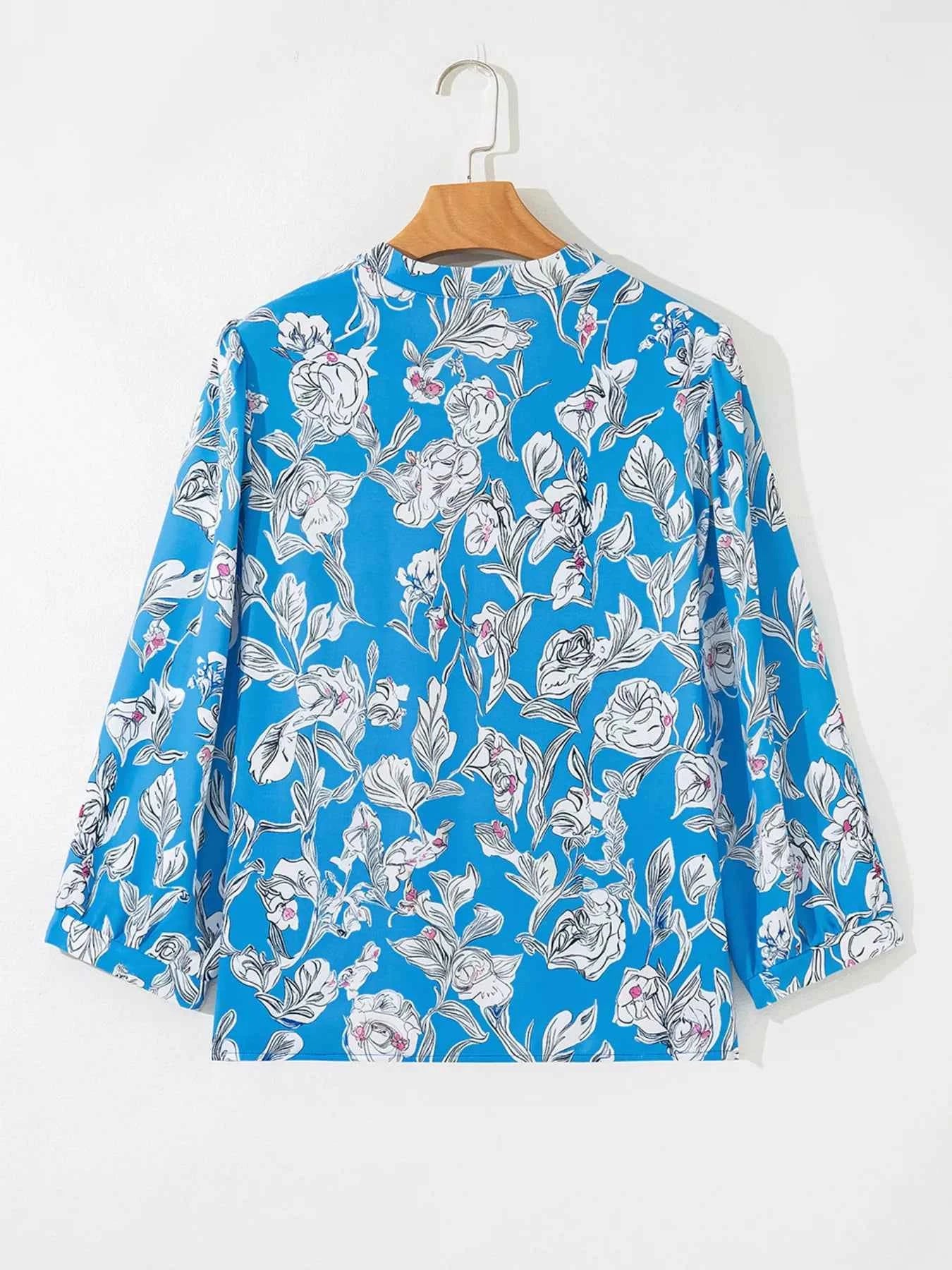 Notched Floral Print 3/4 Puff Sleeve Blouse 0b58f173d03541289d32c50ad33640e4-Max-Origin