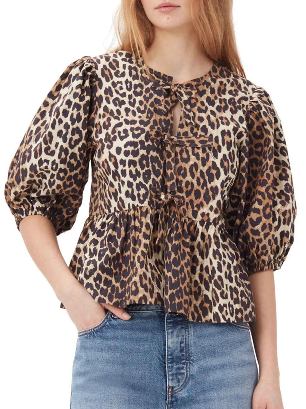 Puff Sleeve Bow Tie Blouse 0b63fd83e78b43e9b991332936514d99-Max-Origin