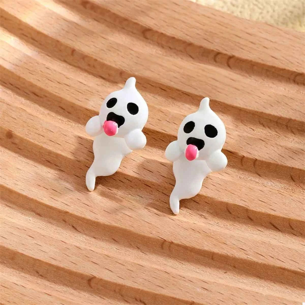 Halloween Ghost and Pumpkin Dangle Earrings 0ca47bb6-295d-47a7-890e-7a619b5b6d49-Max-Origin