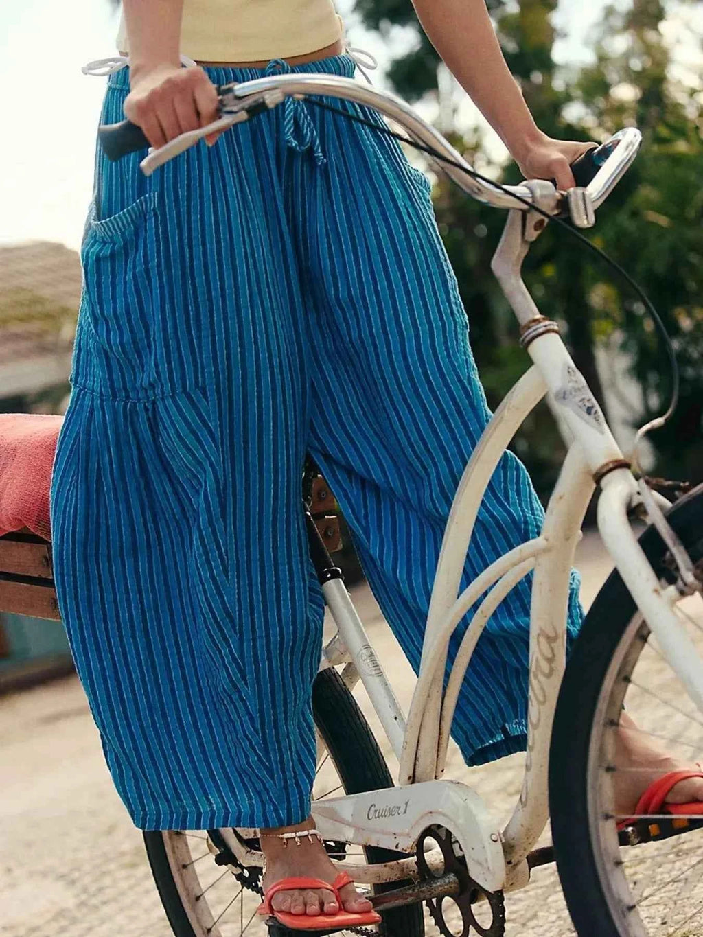 Full Size Striped Wide Leg Casual Pants Plus Size Dark Blue 0e60d0fcf8794417a5a9b60e23cee5c7-Max-Origin