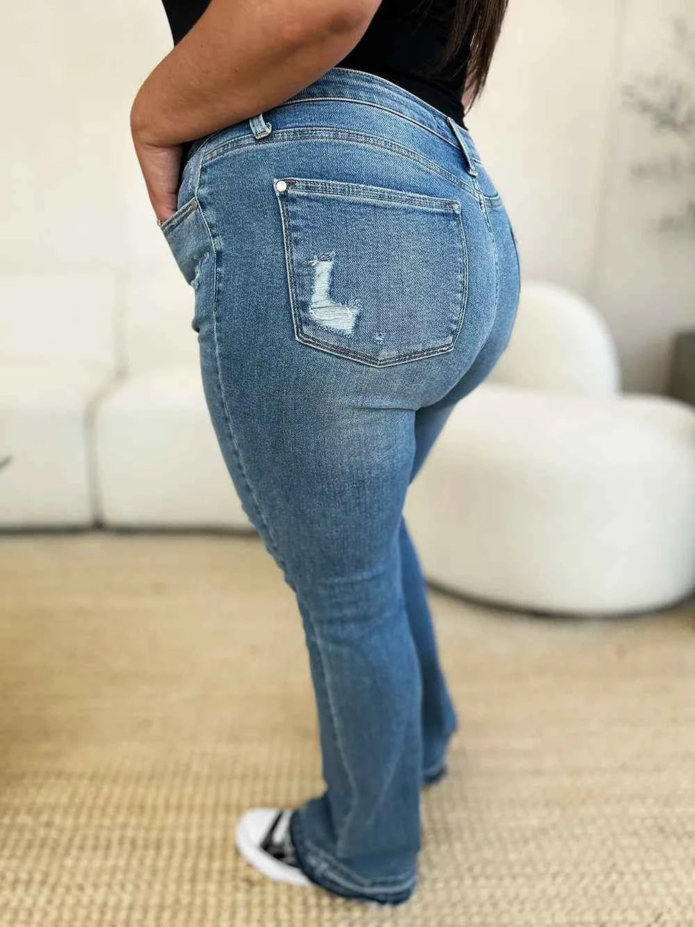Judy Blue Full Size Mid Rise Destroyed Hem Distressed Jeans 0f174521-8c1d-49e1-95a9-d51d9801ae3e-Max