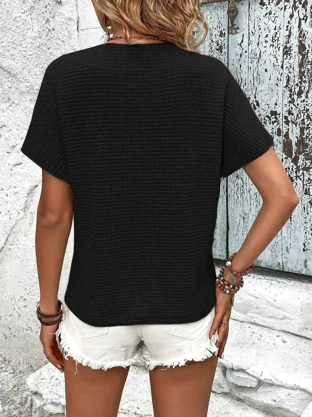 V-Neck Textured Knit T-Shirt 0f346fcb9cde4da7a879592bd5d9fef9-Max-Origin