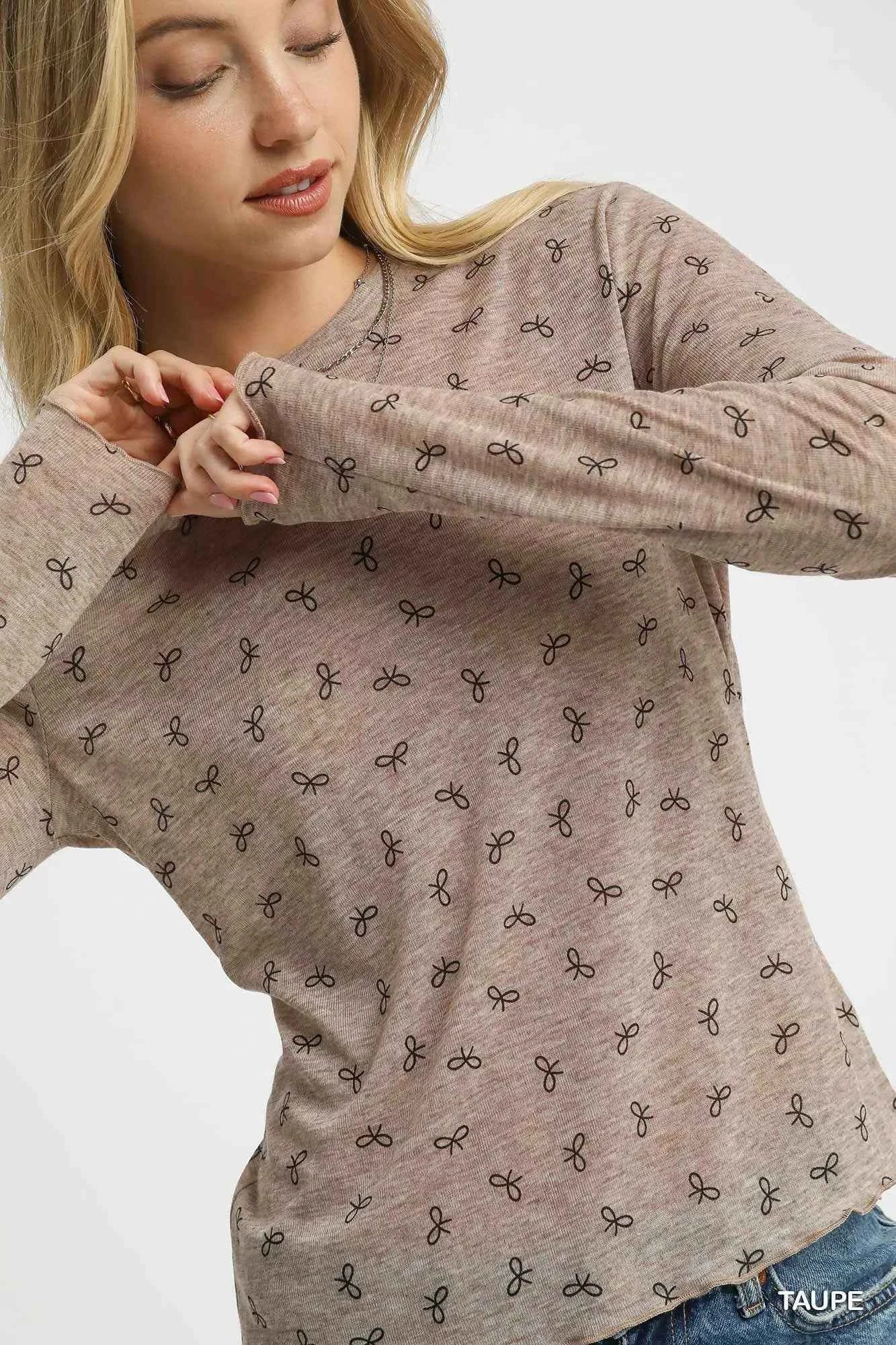 Umgee Bow Print Lightweight Knit Top 101fa652-a1a6-4be0-b037-5bf14ebf9b91-Max-Origin