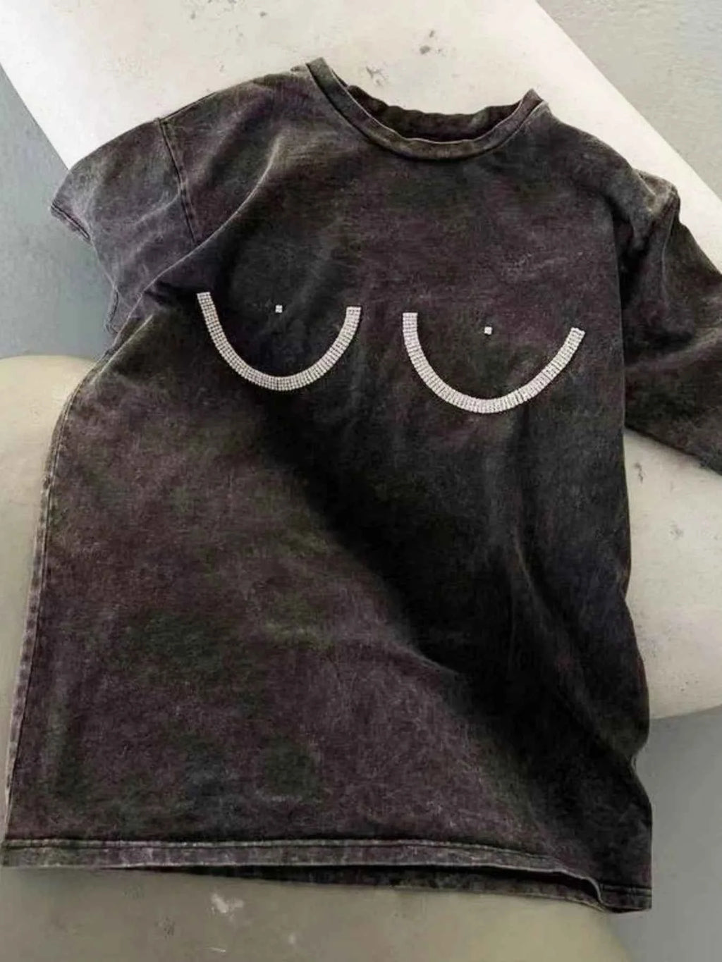 Rhinestone Round Neck Washed T-Shirt 10caf590-de07-4802-8ae6-669ed6c9ffc4-Max-Origin