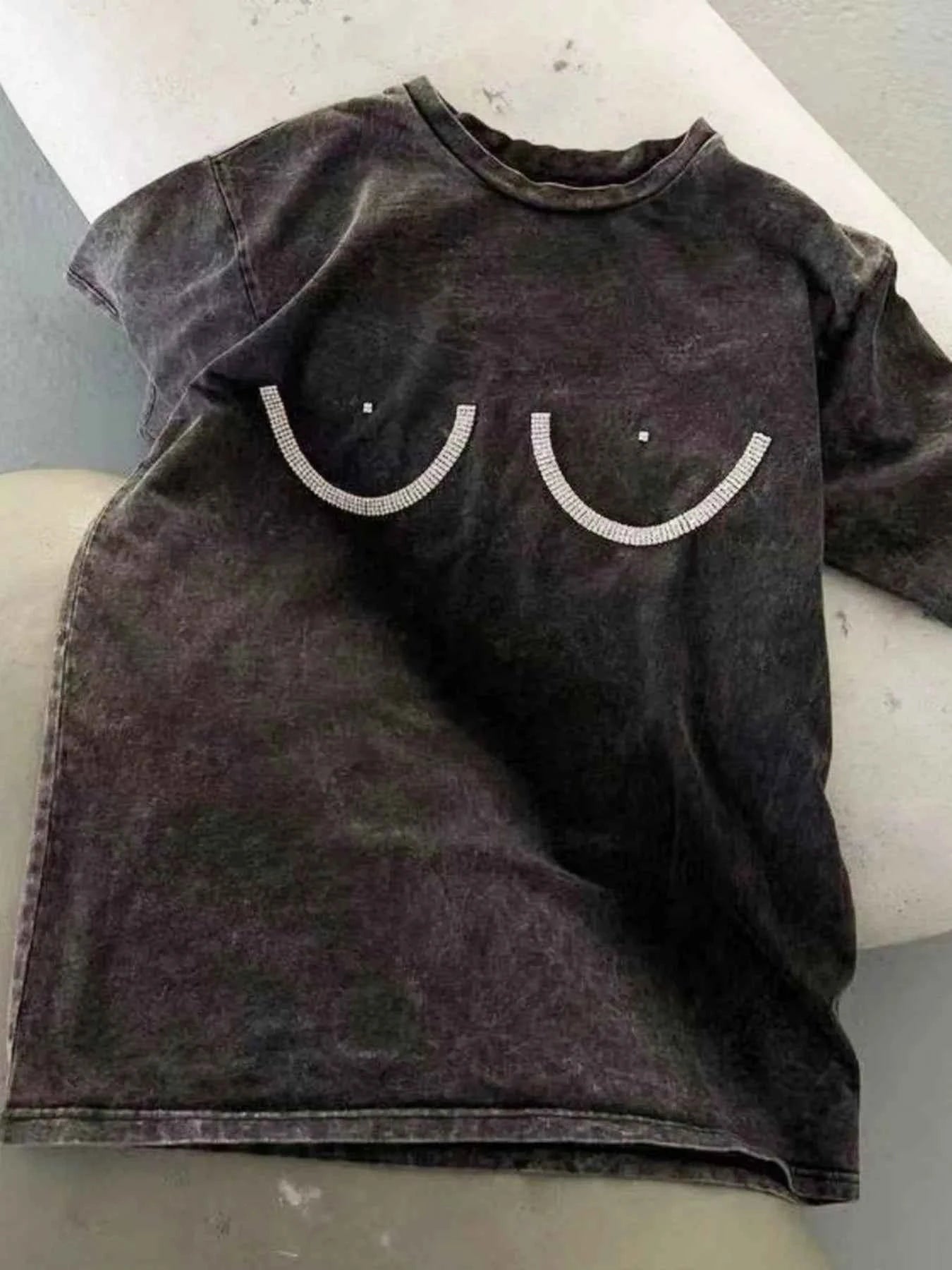 Rhinestone Round Neck Washed T-Shirt 10caf590-de07-4802-8ae6-669ed6c9ffc4-Max-Origin