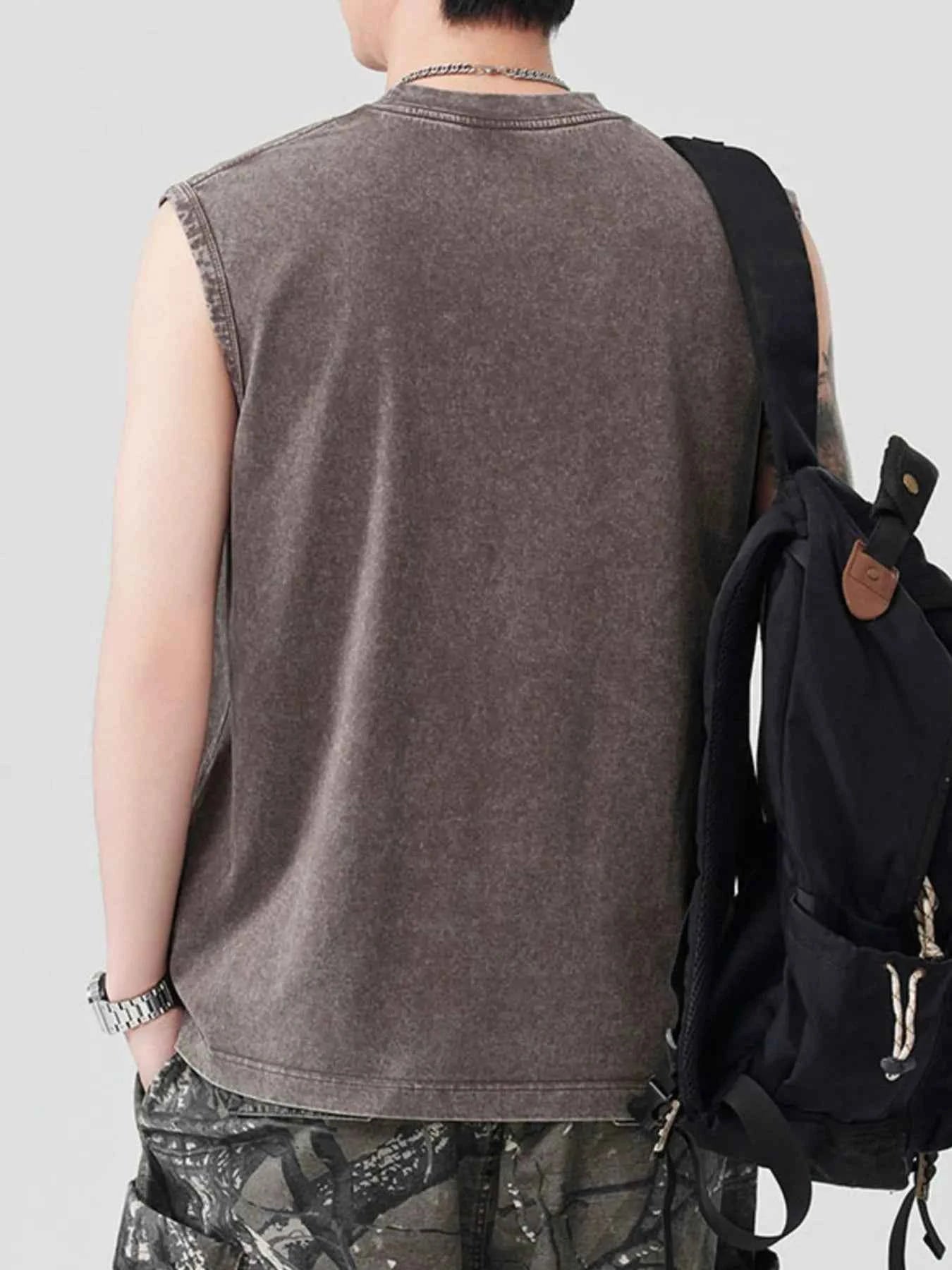 Men's Spider Round Neck Tank 119fe67d-9175-4af8-8ff8-0370219b5fe5-Max-Origin