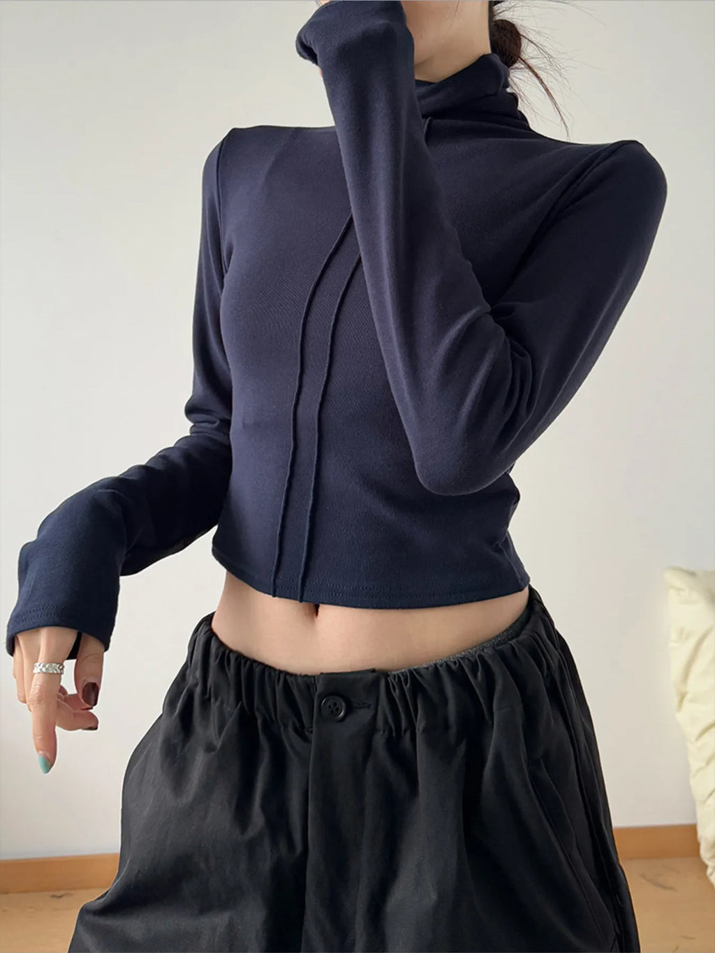 High Neck Long Sleeve Cropped T-Shirt 11b4559fb3544037a4f2c5fb24fd0498-Max-Origin