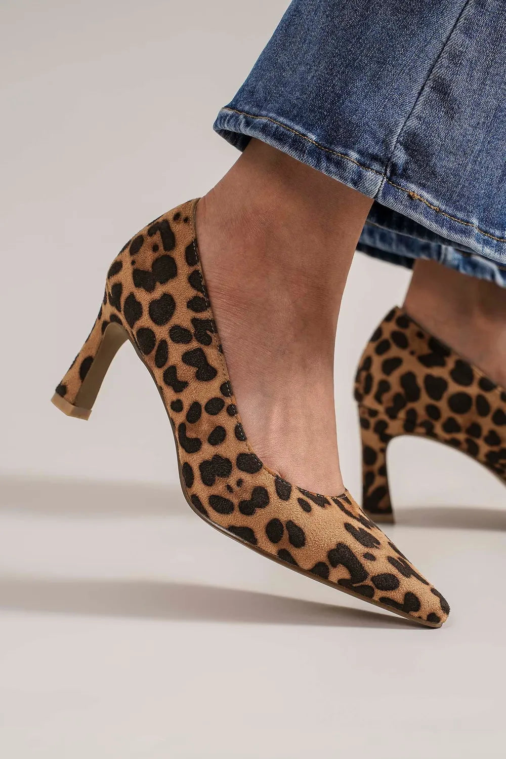 Beast Fashion Faux Suede Leopard Point Toe Pumps Leopard 123afb7d-5193-4150-a72f-623bc07f5305-Max