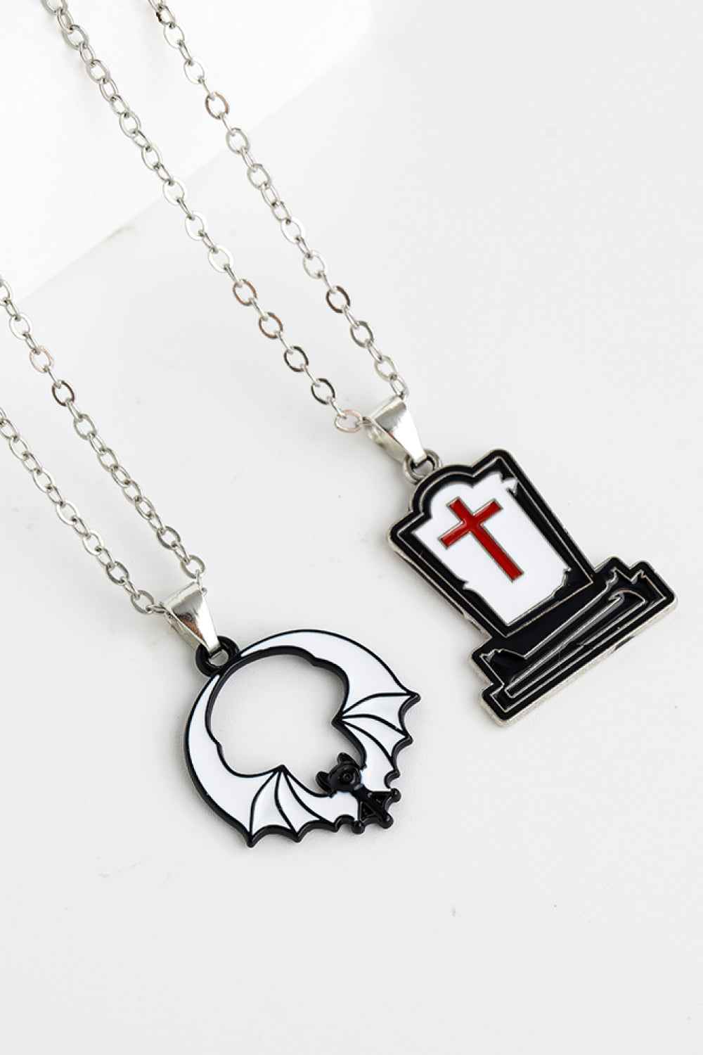 Two-Piece Halloween Theme Necklace Set 12ab59f90716412b9a2108b155327b81-Max