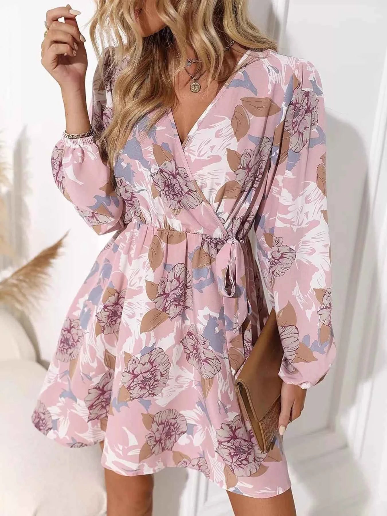 Floral Print Surplice Balloon Sleeve Dress Pink 12d8f8fb620e4e0499cc345844fe6825-Max-Origin