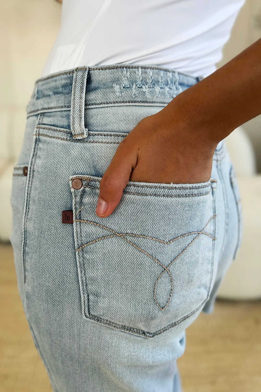 Judy Blue Full Size High Waist Distressed Straight Jeans 13710fb2-7a3f-4f6a-8bfd-0e201f53661d-Max