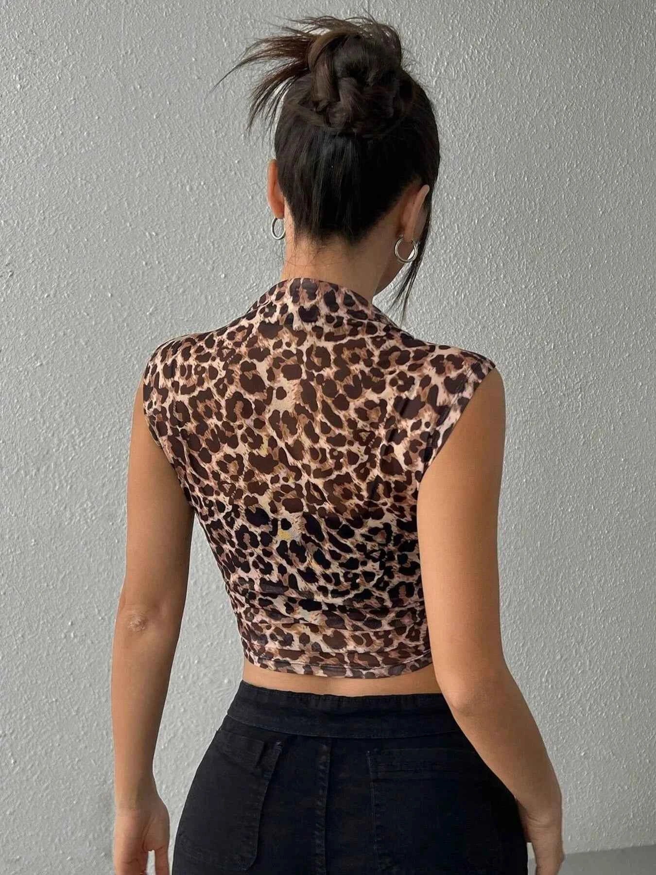 Leopard Sleeveless Mock Neck Crop Top 156e35aebceb461bb0f366d1cbe12289-Max-Origin