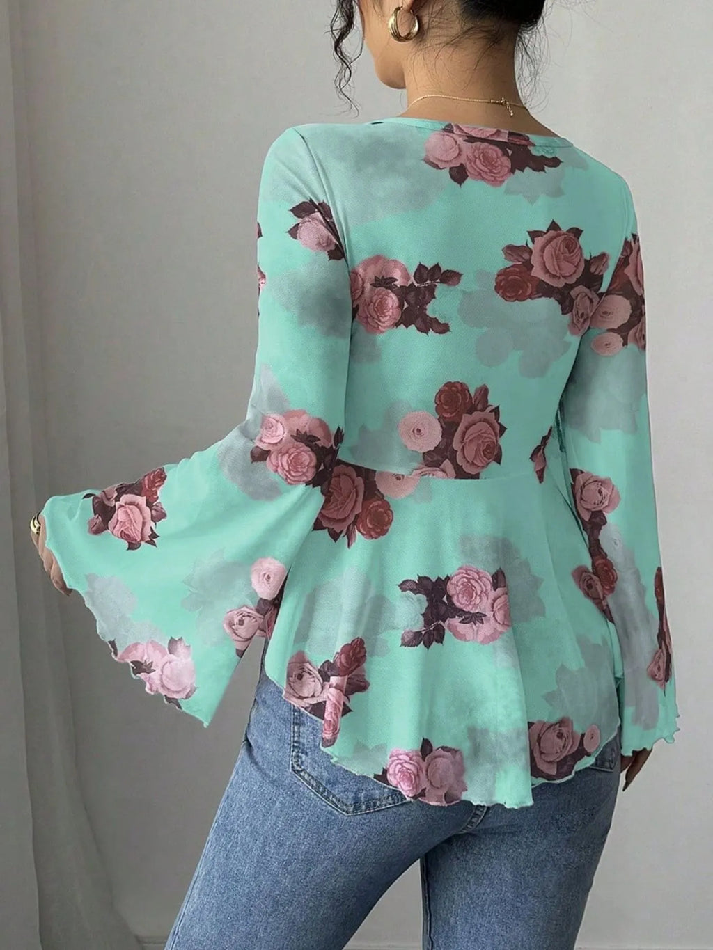 Floral Tie Front Flare Sleeve Blouse 1602ff91-e2b9-438b-b019-398ed84b1f86-Max-Origin