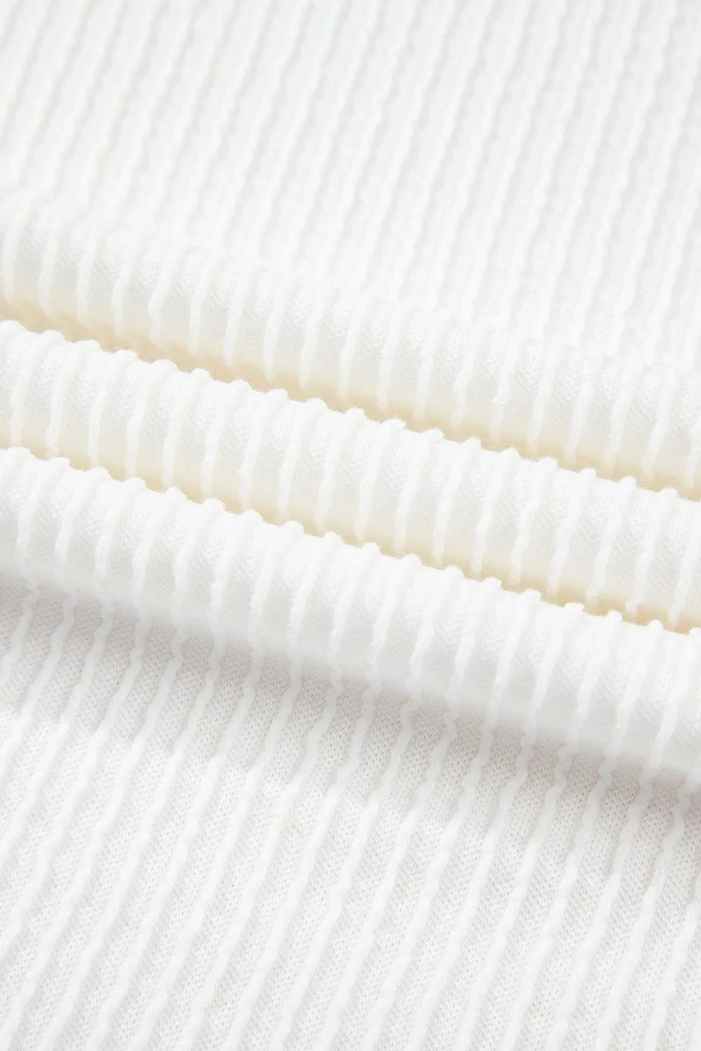 Contrast Trim Ribbed Knit Sleeveless Top 16df65d5-d93c-427d-a25a-8f655a0bffa3-Max-Origin