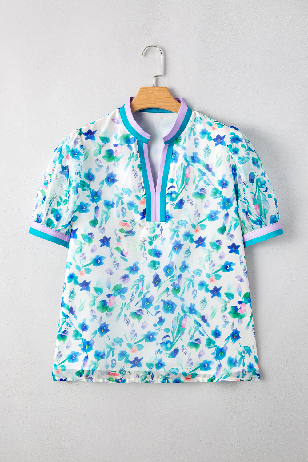 Green Floral Print Pop of Color Split Neck Puff Sleeve Plus Size Blouse 178b9835d6c1ba45