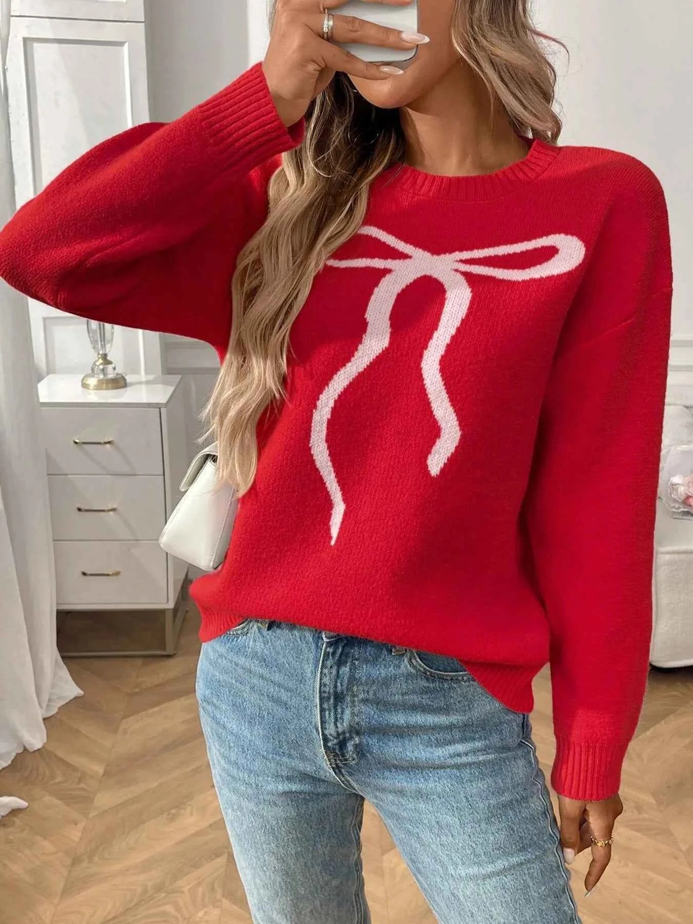 Bow Graphic Ribbed Hem Round Neck Sweater Red 17ac808c81134f8a8a9884b427cffa82-Max-Origin