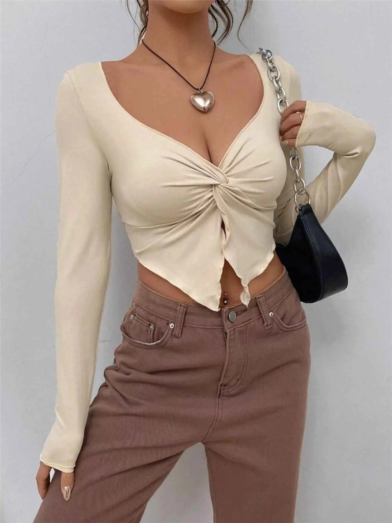Twisted Front Long Sleeve T-Shirt 17f635f7bd2c4519ba8f0c098675a4f2-Max-Origin