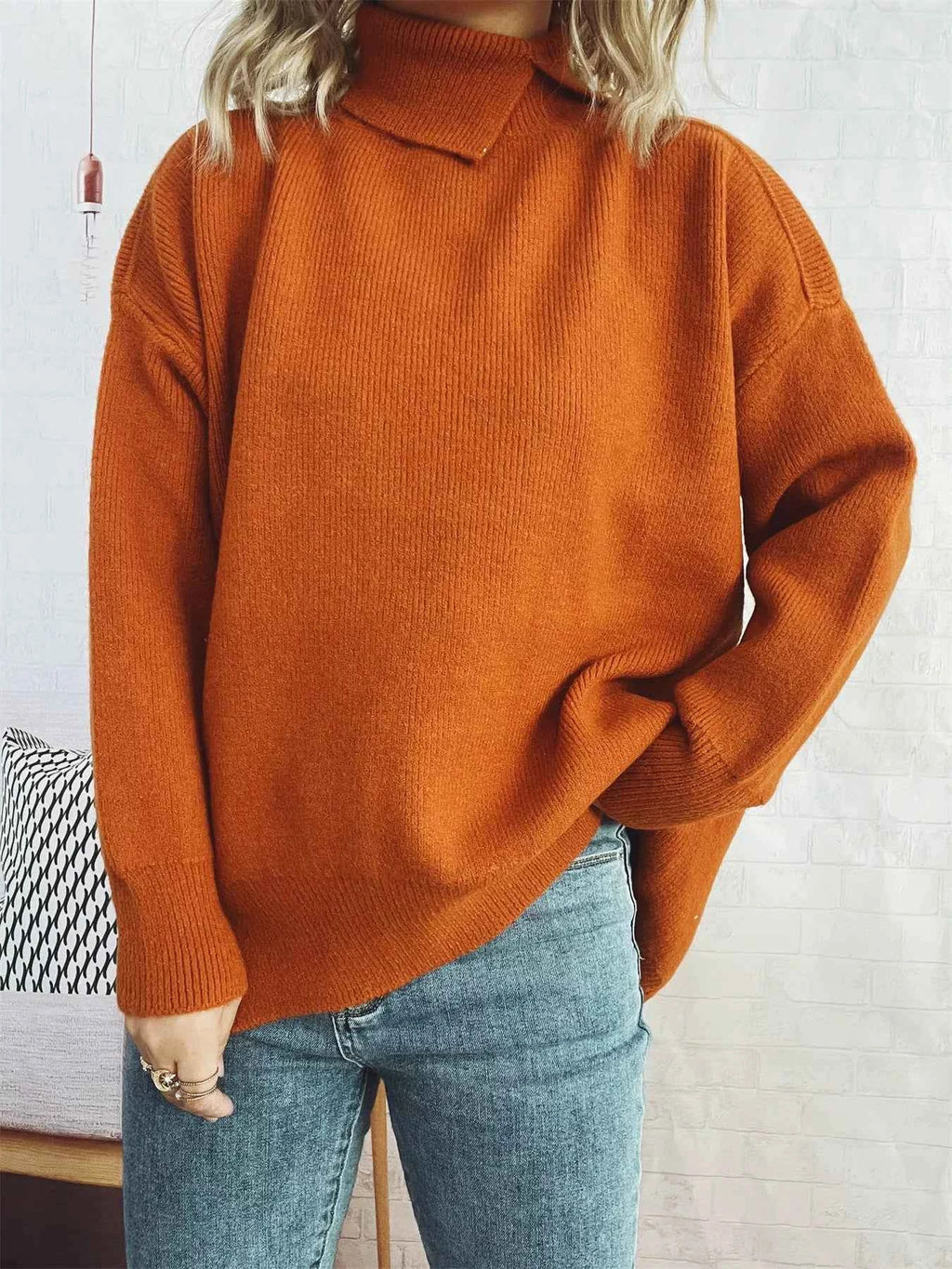 Slit Turtleneck Long Sleeve Sweater 187b396fbb424cc199ecb08b2bfe8601-Max-Origin