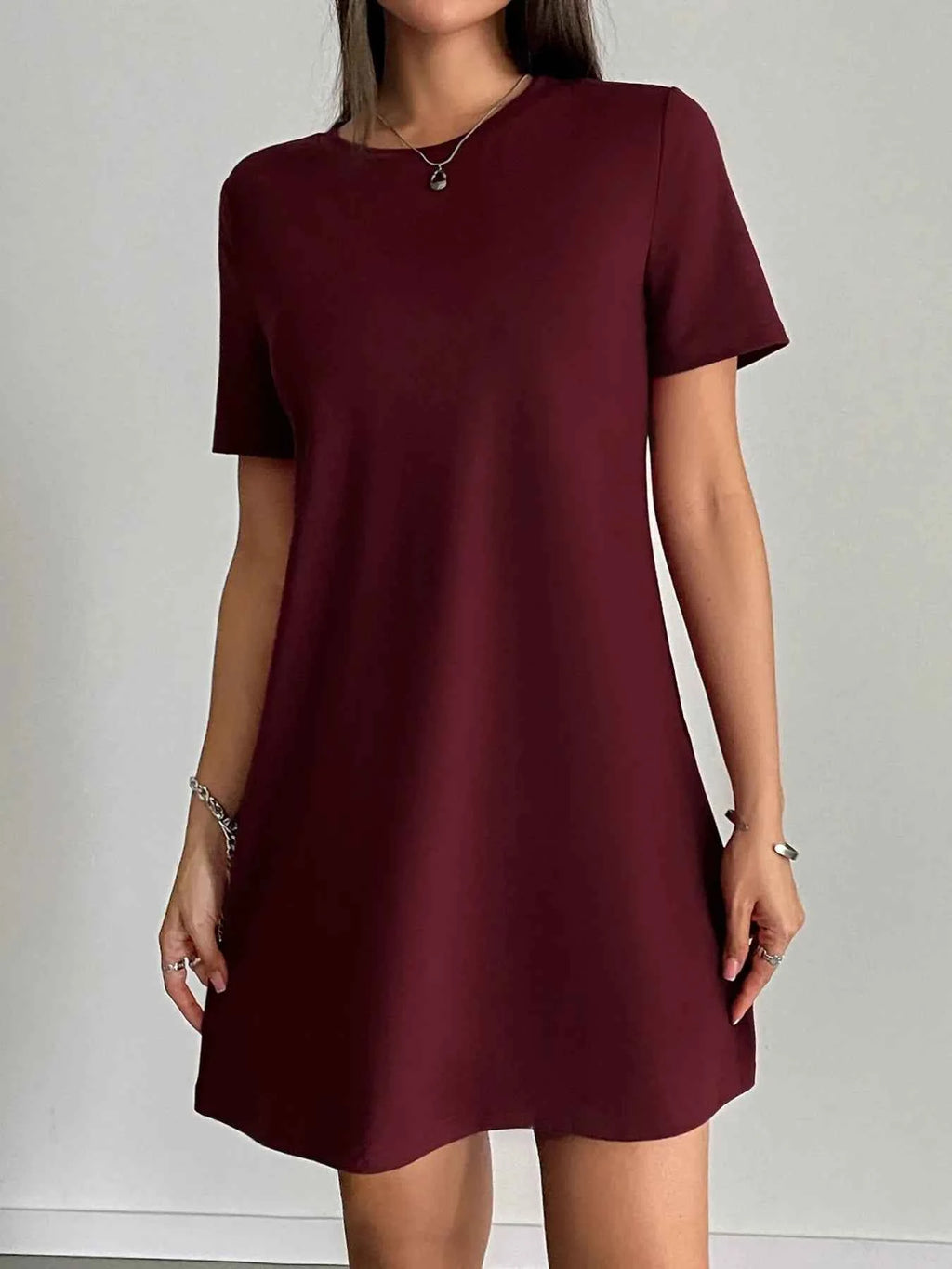 Round Neck Short Sleeve T-Shirt Dress 18ec3ef6-c991-4328-96fb-5feb5980ffac-Max-Origin