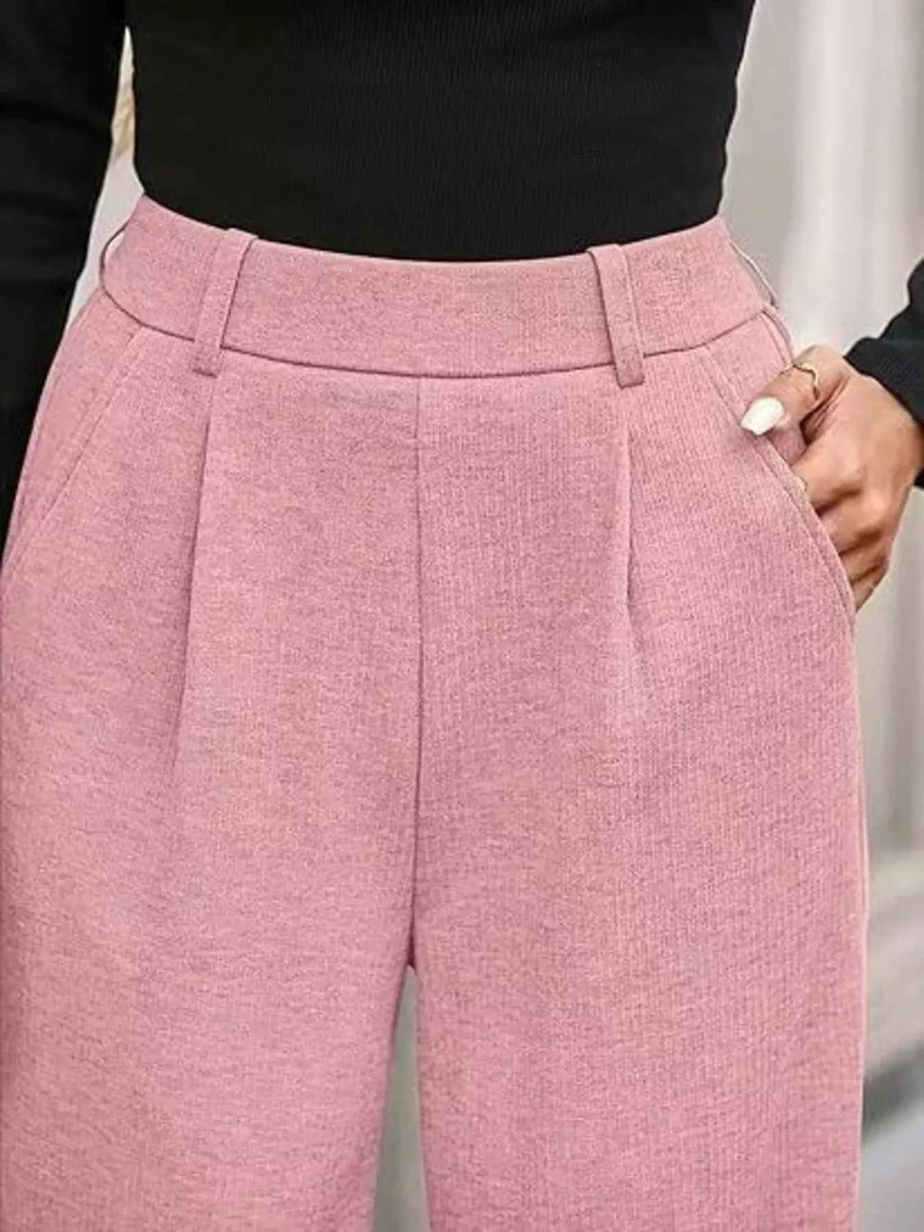 Wide-Leg Pants 195e33bd43e74ec8be4eaf66779c13cf-Max-Origin