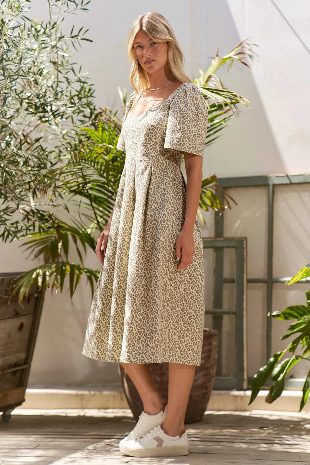 Jade By Jane Full Size Leopard Print Bell Sleeve Midi Dress Plus Size 199792109e3041f3bda768cb59e70f1d-Max-Origin