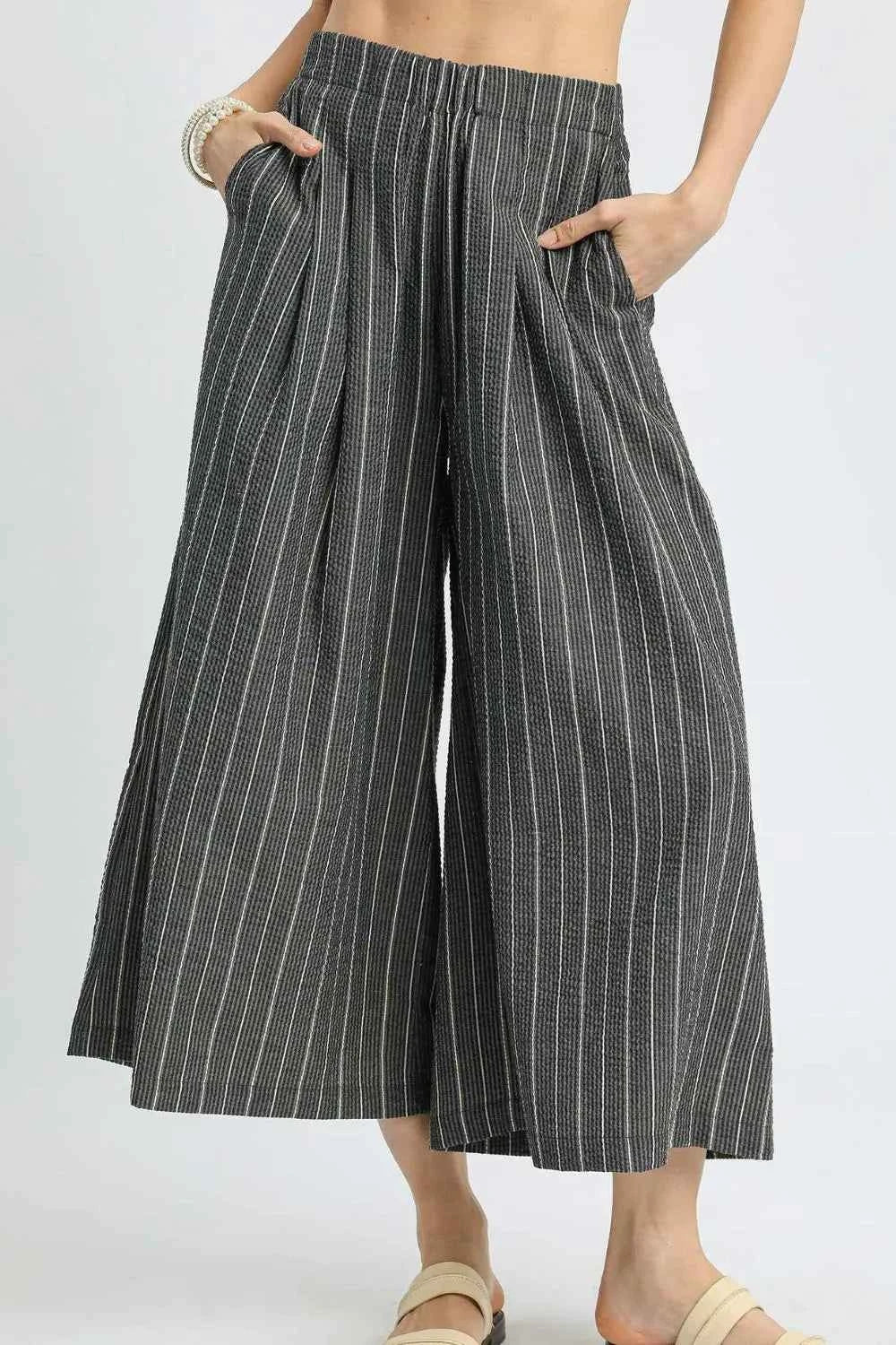 Umgee Pinstripe Crop Palazzo Pants Black 19c98b21-ba90-40b1-80bb-5318e740f5ea-Max-Origin