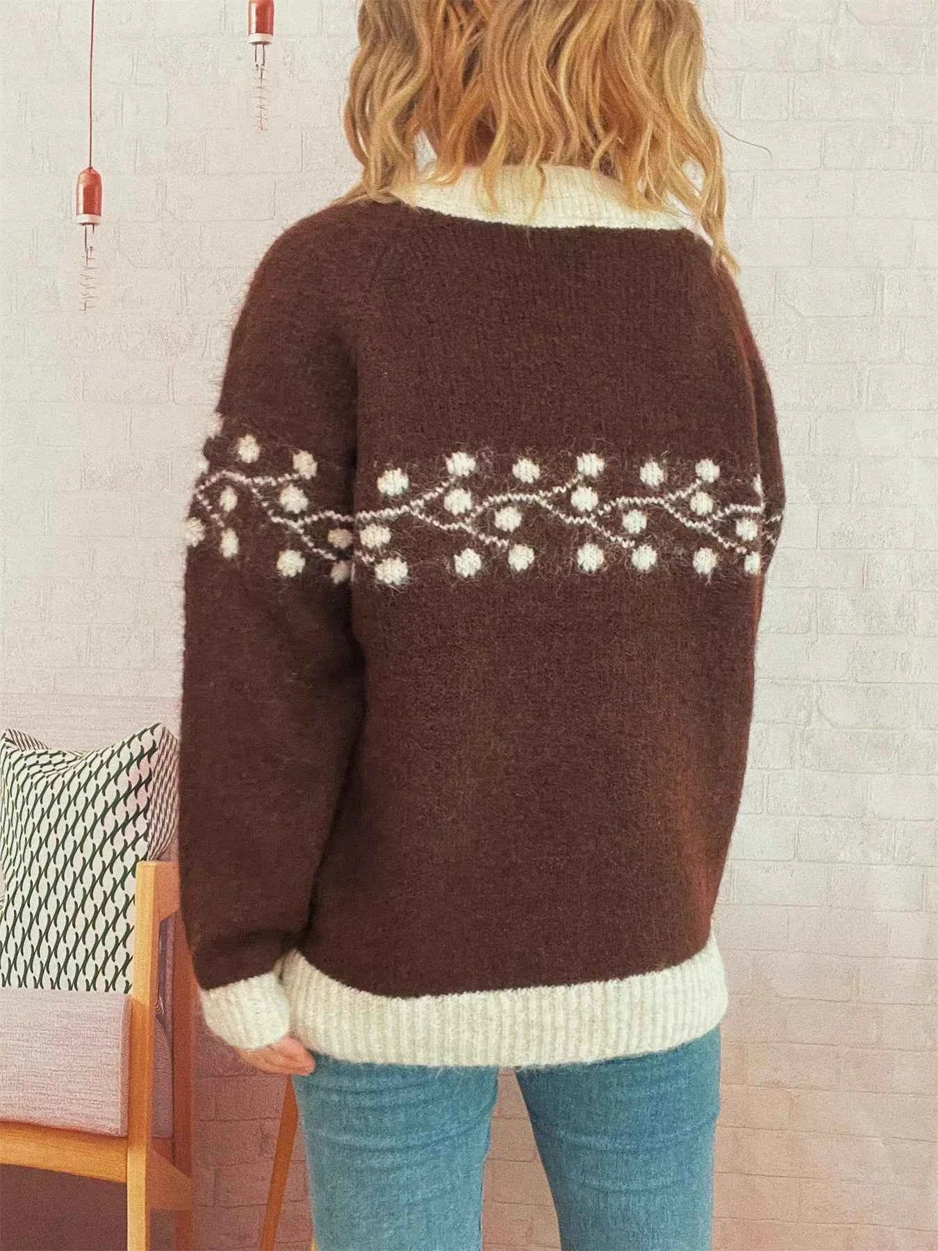 Contrast Hem Round Neck Sweater 1a2c129c68474328a2795e0abd62c11d-Max-Origin