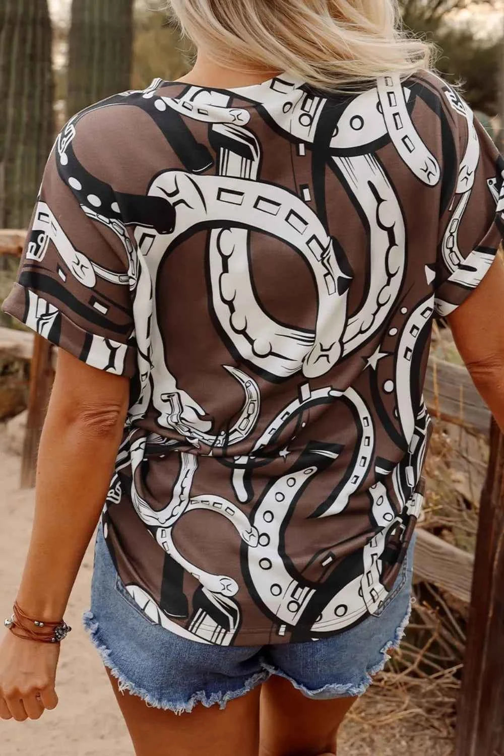 Printed Round Neck Short Sleeve T-Shirt 1ad38f11-f900-4a81-8b99-edc6995aeb38-Max-Origin