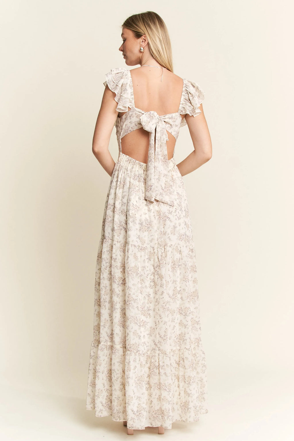 Jade By Jane Full Size Ruffle Sleeve Tiered Maxi Dress Plus Size 1c123e5c925a43e98e74c0898d241187-Max-Origin