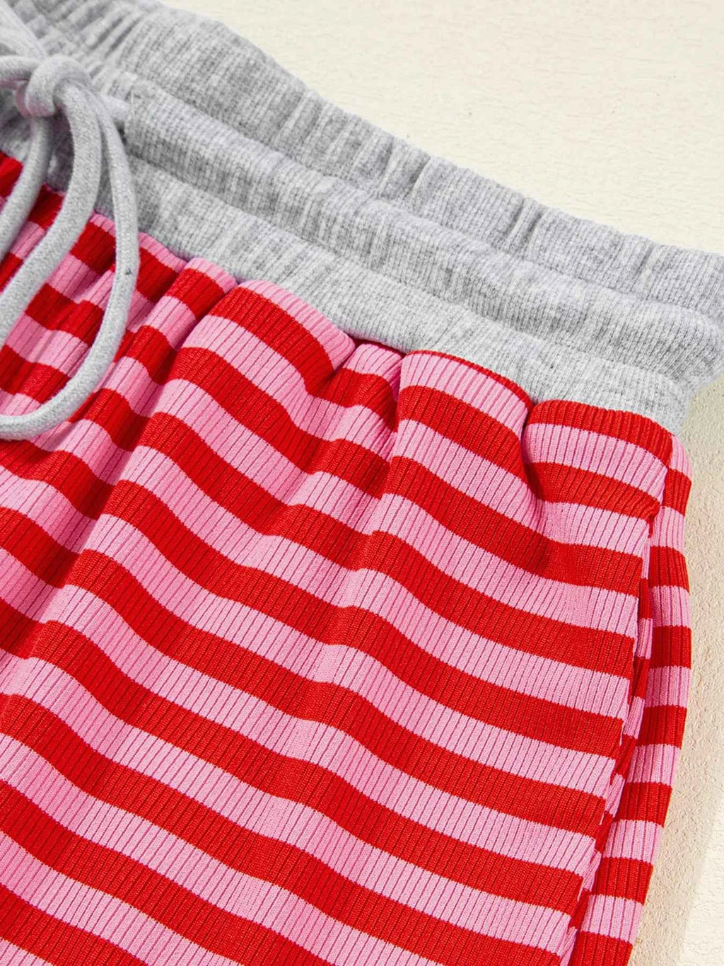 Stripe Drop Shoulder Baggy Top and Shorts Casual Set 1c3961a08e4f43039514f7402f86a3dc-Max-Origin