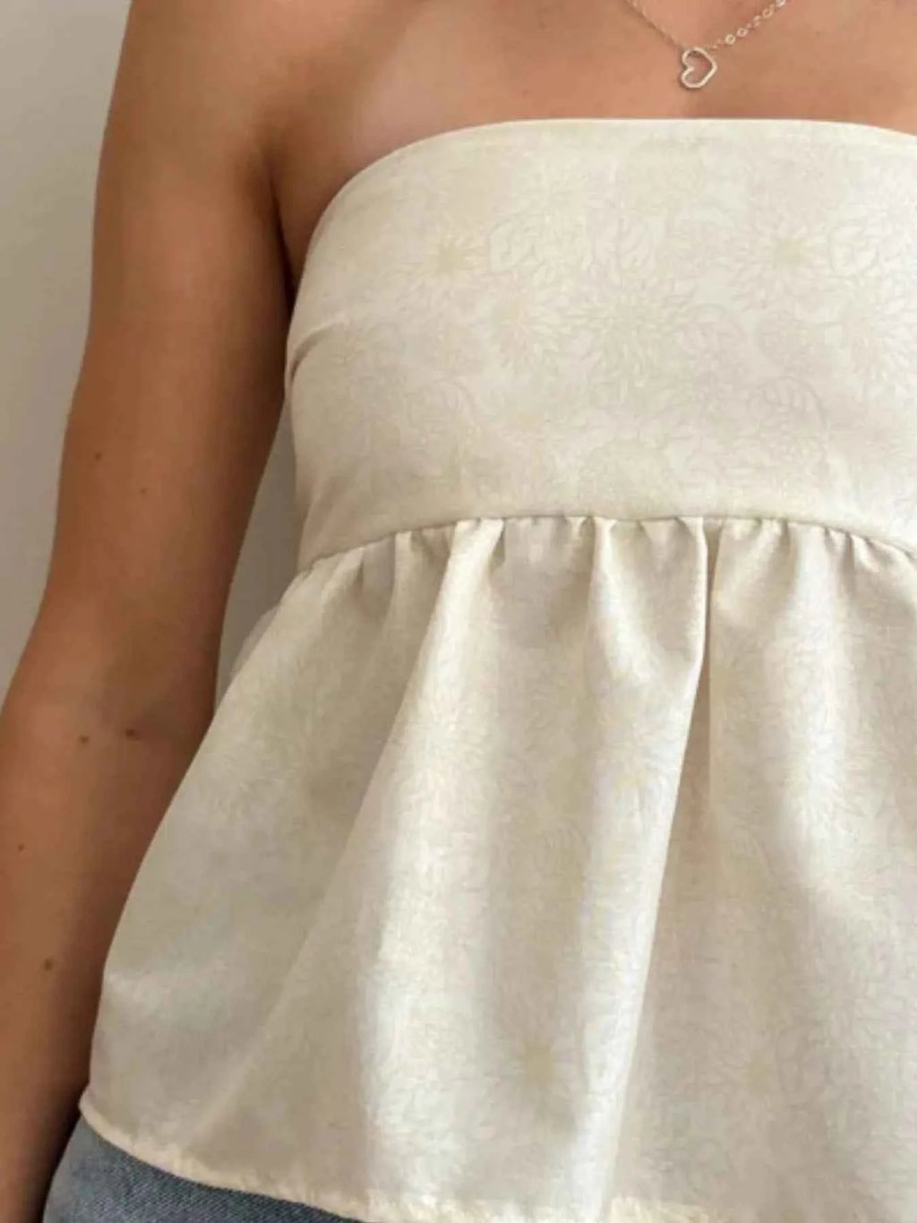 Tie Back Tube Top 1d47f4c8-ee0f-4c85-86a8-c85f65e1e500-Max-Origin