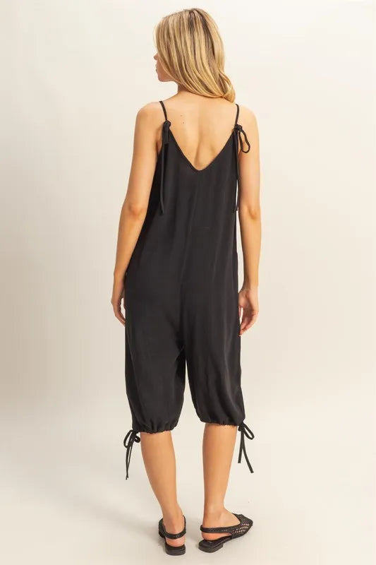 HYFVE V-Neck Pocket Detail Side Tie Hem Romper 1dd8a4beb79f4d2781a07926337803ae-Max-Origin