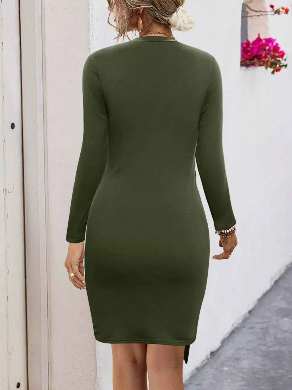Round Neck Long Sleeve Bodycon Dress 1ddcbd52-7dea-49dc-ba71-059ab4a09c61-Max-Origin