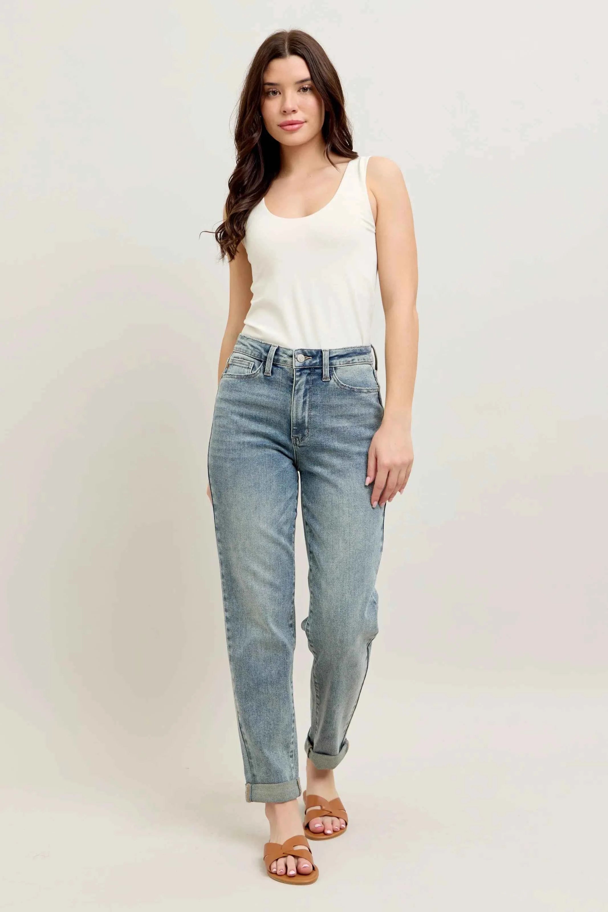 Judy Blue Full Size Hw Vintage Wash Double Roll Cuff Bf Jeans Plus Size 1ee59dfca204439d959d811a9a642e4a-Max-Origin