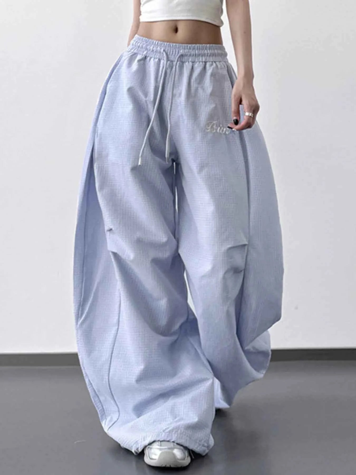 Wide Leg Drawstring Casual Pants 1efeb562-fbc2-46f2-9953-071651311ca1-Max-Origin
